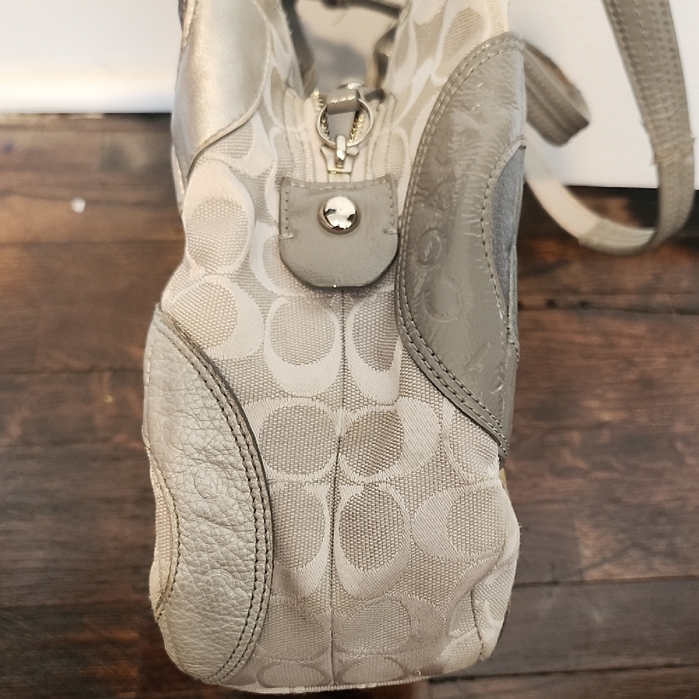 Coach Shoulder Bag Gray Monogram With Leather Circles Hobo - Picture 9 of 16